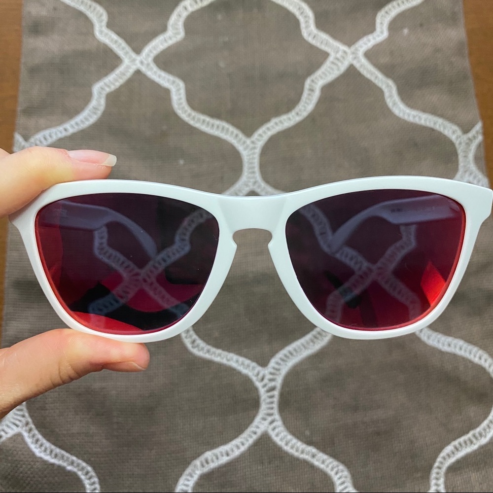 Oakley frogskins white ruby iridium mirror lenses